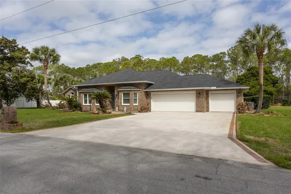 $590,000 | 2 Elder Drive, Palm Coast, FL 32164