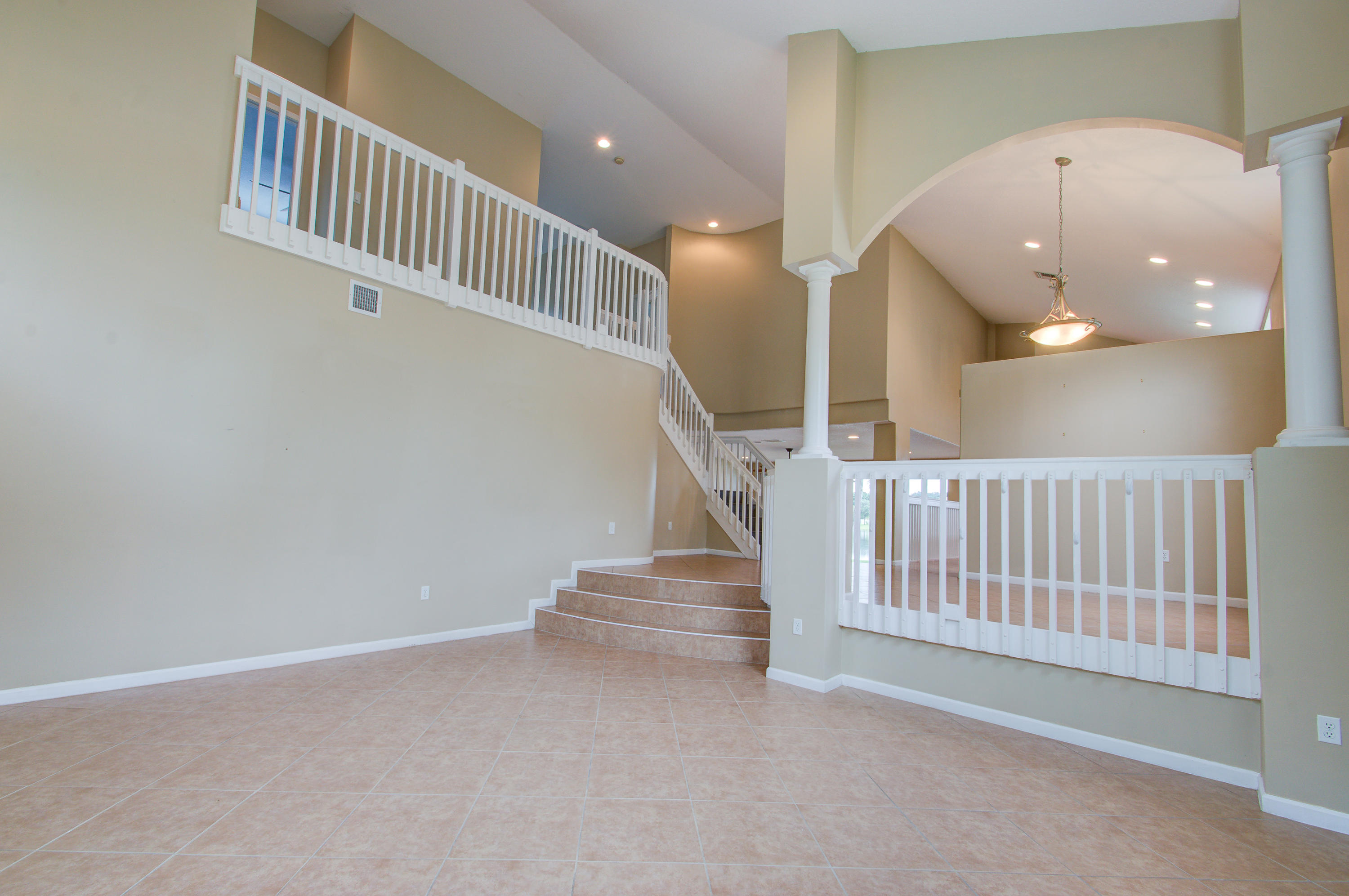 9804 Stover Way Wellington, FL 33414 - Photo 4 of 27 Living Room