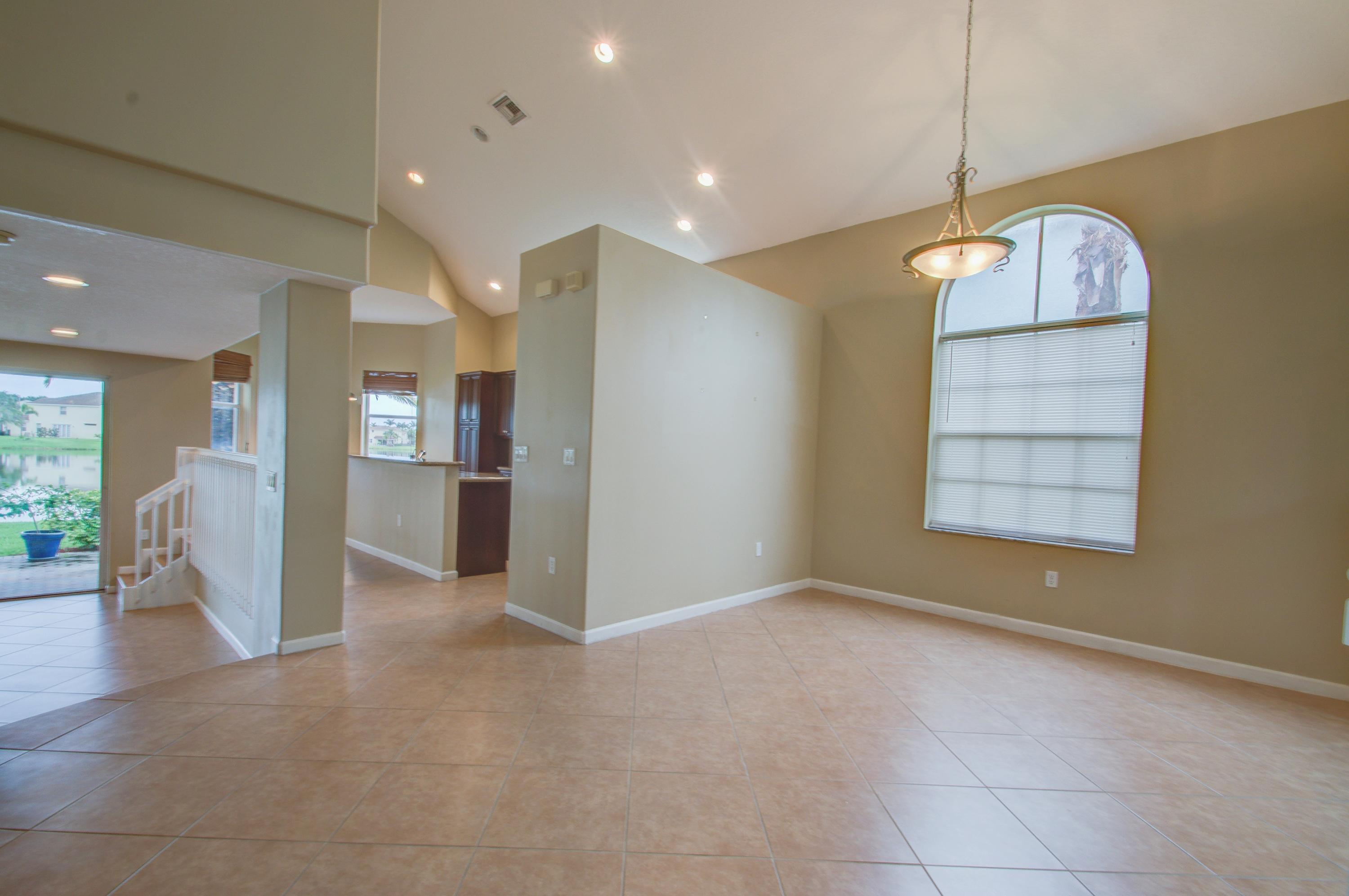 9804 Stover Way Wellington, FL 33414 - Photo 5 of 27 Dining Room