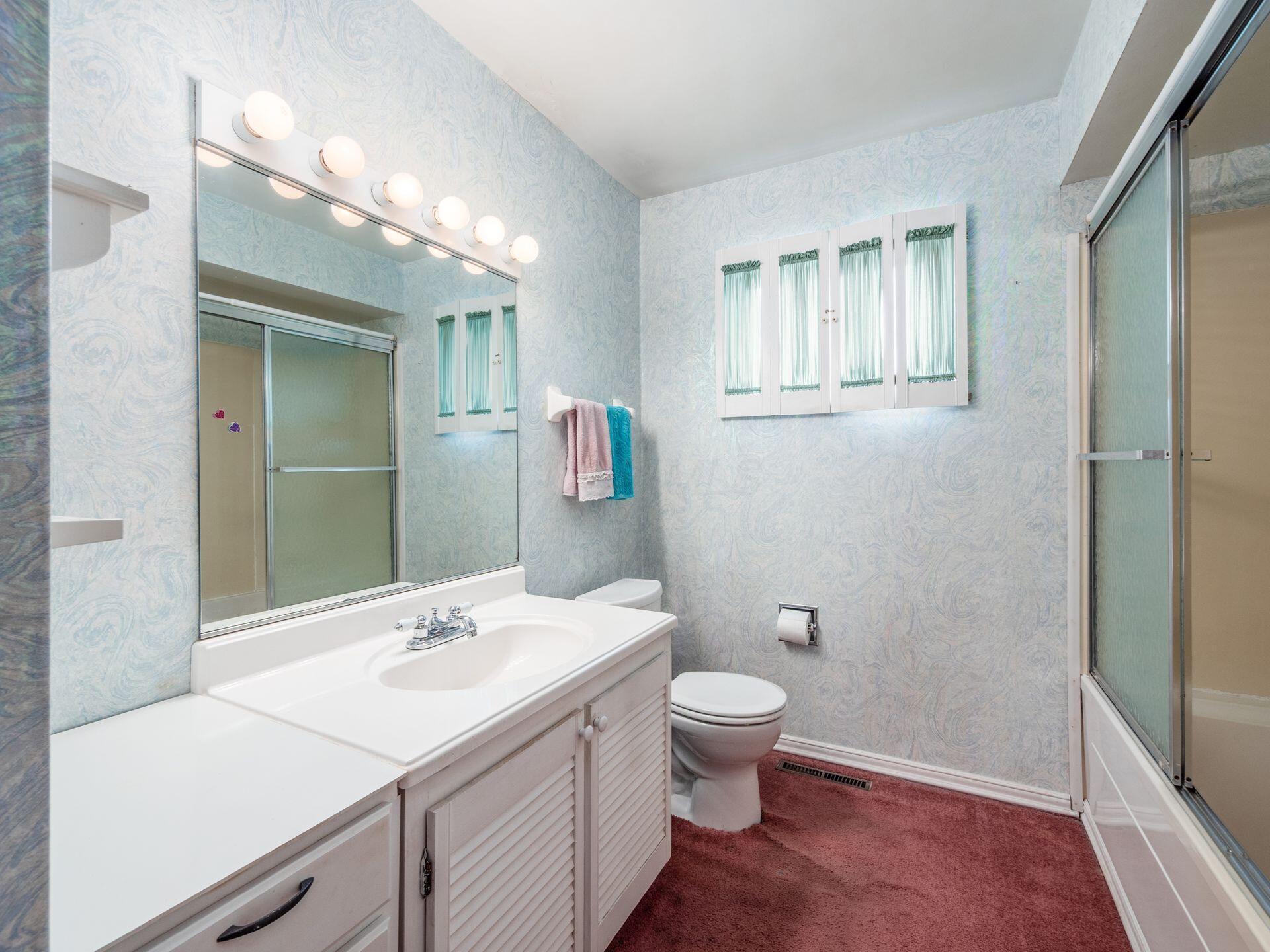 380 Topsfield Road Columbus, OH 43228 - Photo 26 of 42