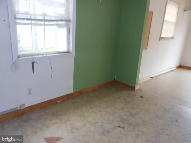 $376,000 | 40 Oak Court, Annapolis, MD 21401