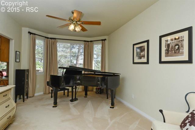 8204 Inca Road Larkspur, CO 80118 - Photo 12 of 36 Gallery Image 12