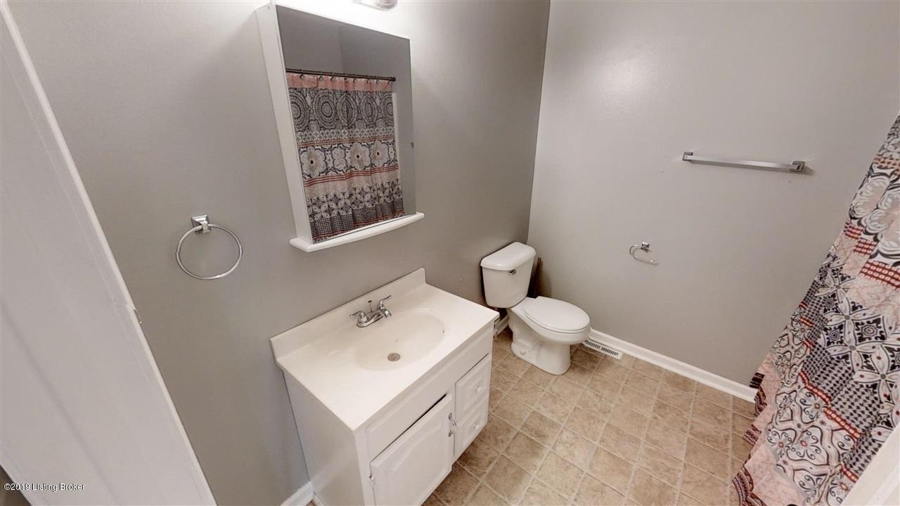 263 Community Park Road Vine Grove, KY 40175 - Photo 22 of 36 full-10049862-31