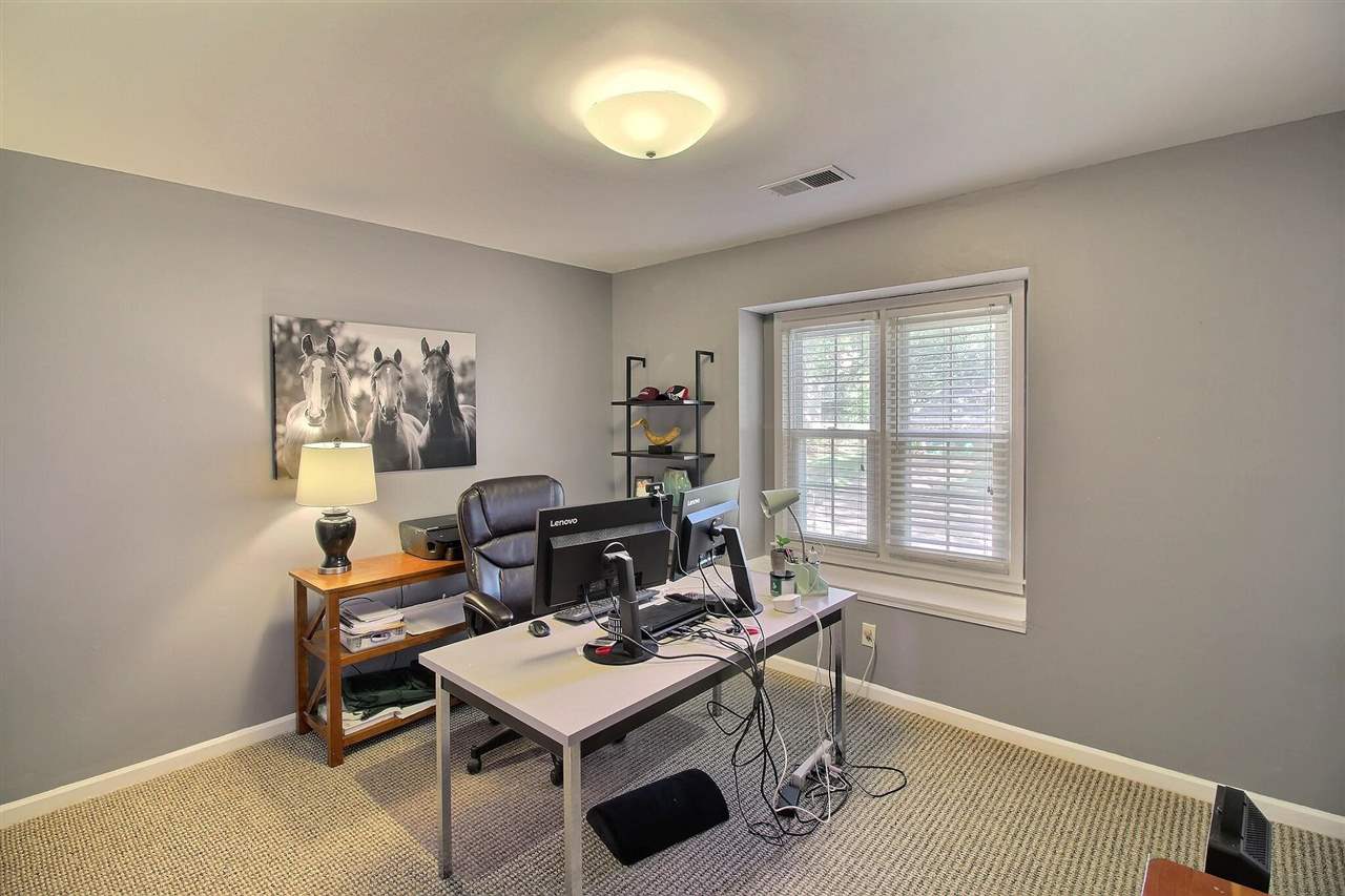 431 King Ridge Drive Collierville, TN 38017 - Photo 21 of 25 a workspace with furniture and a window