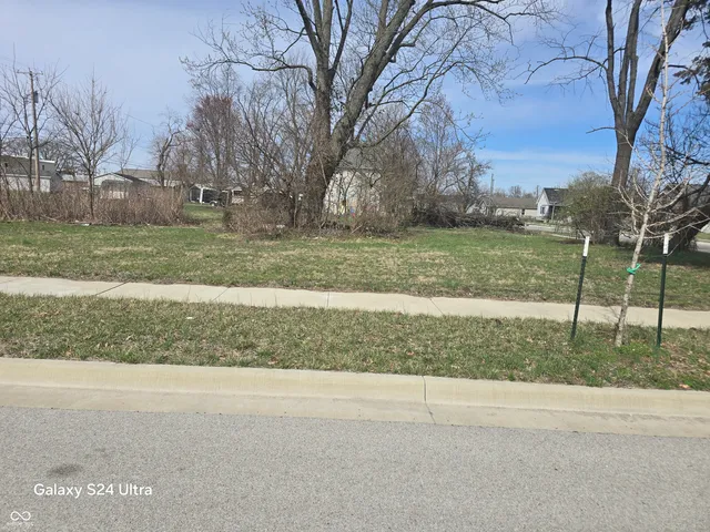 $31,500 | 1227-1229 1231 South 13th Half Street, Terre Haute, IN 47802