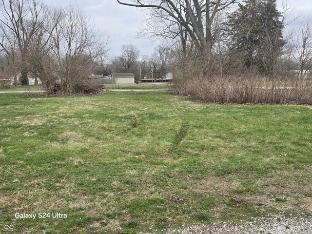 $31,500 | 1227-1229 1231 South 13th Half Street, Terre Haute, IN 47802