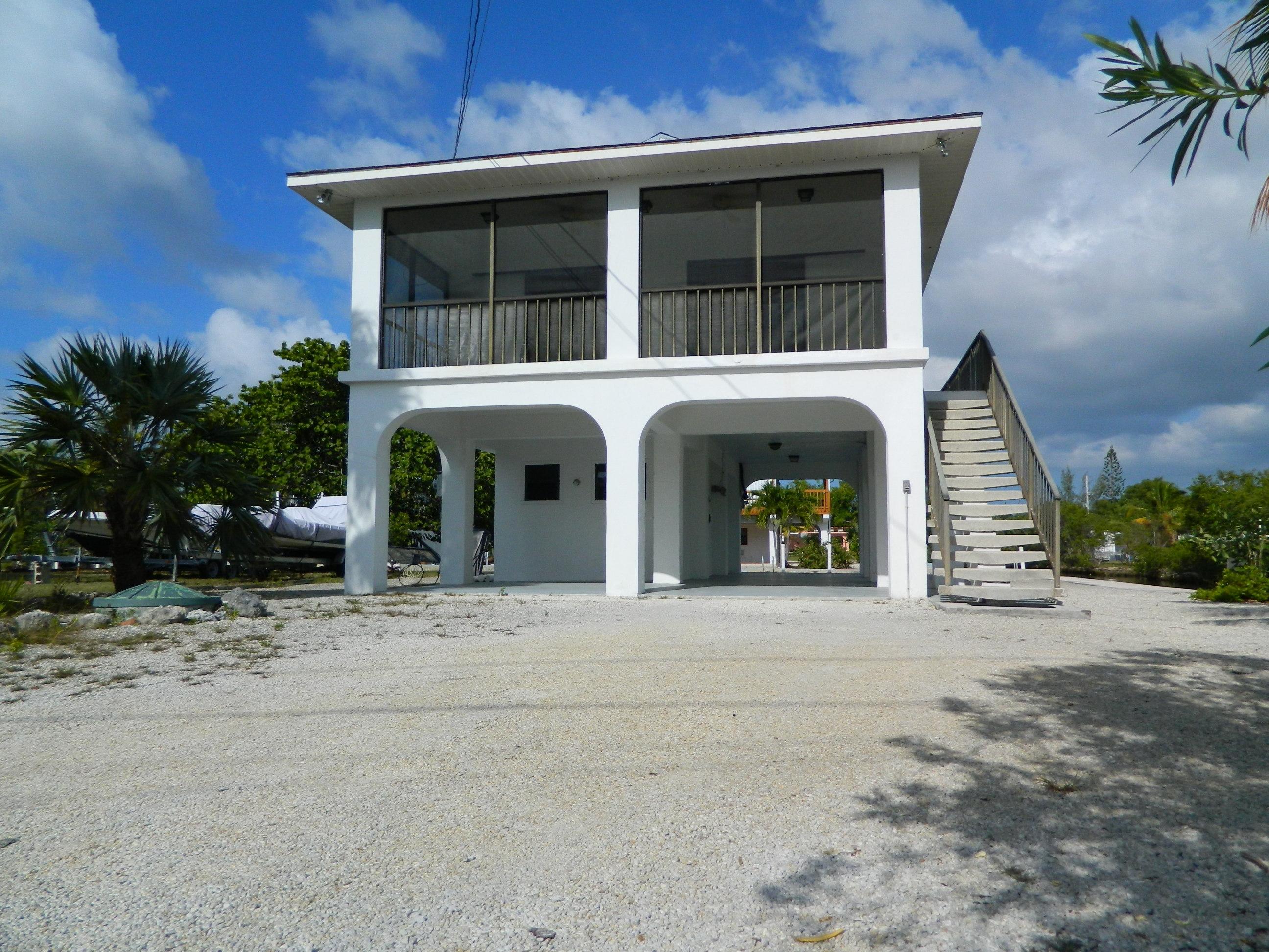 3905 Mary Road Big Pine Key, FL 33043 - Photo 25 of 35 Screened Porch
