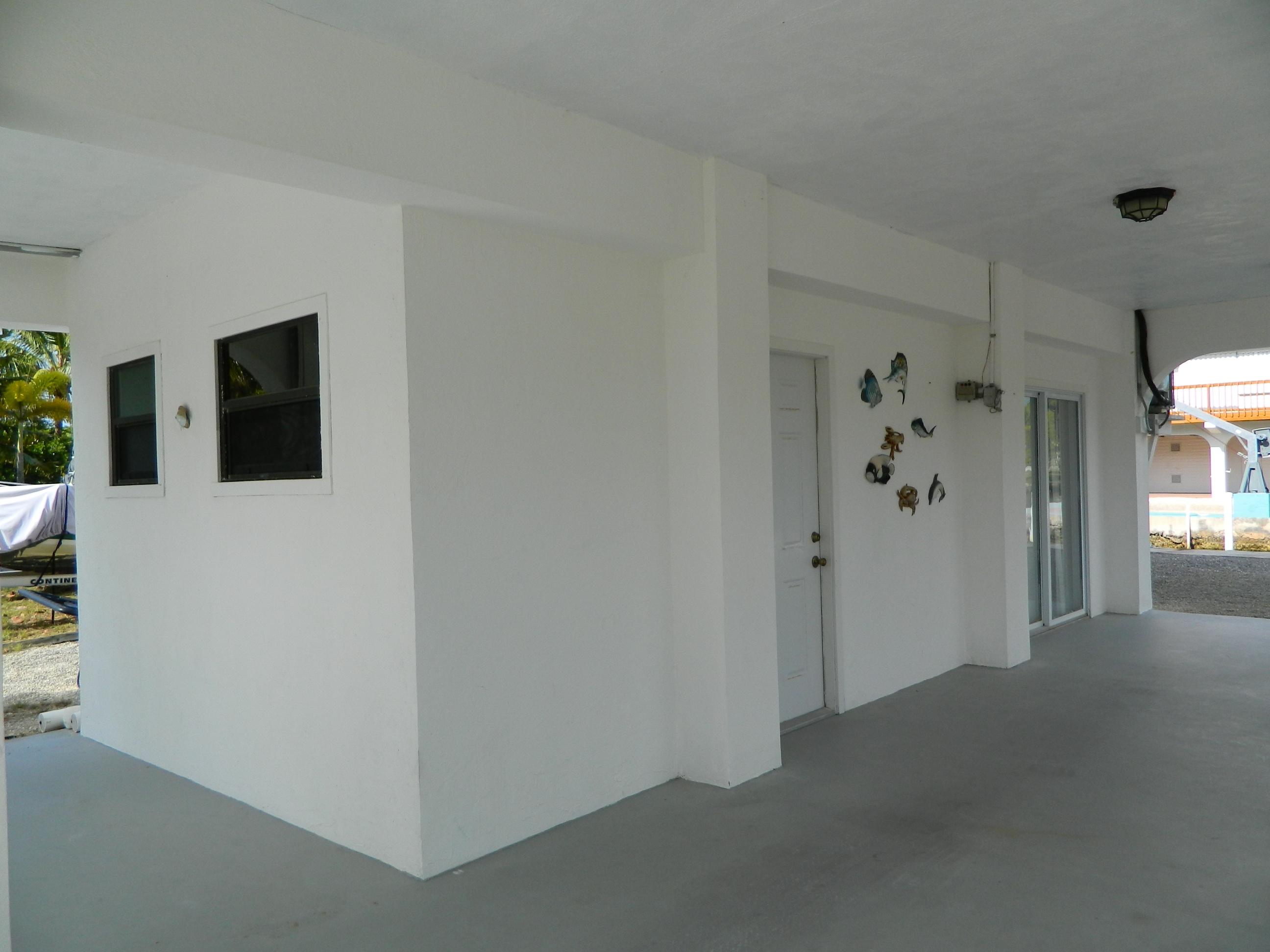 3905 Mary Road Big Pine Key, FL 33043 - Photo 26 of 35 Storage