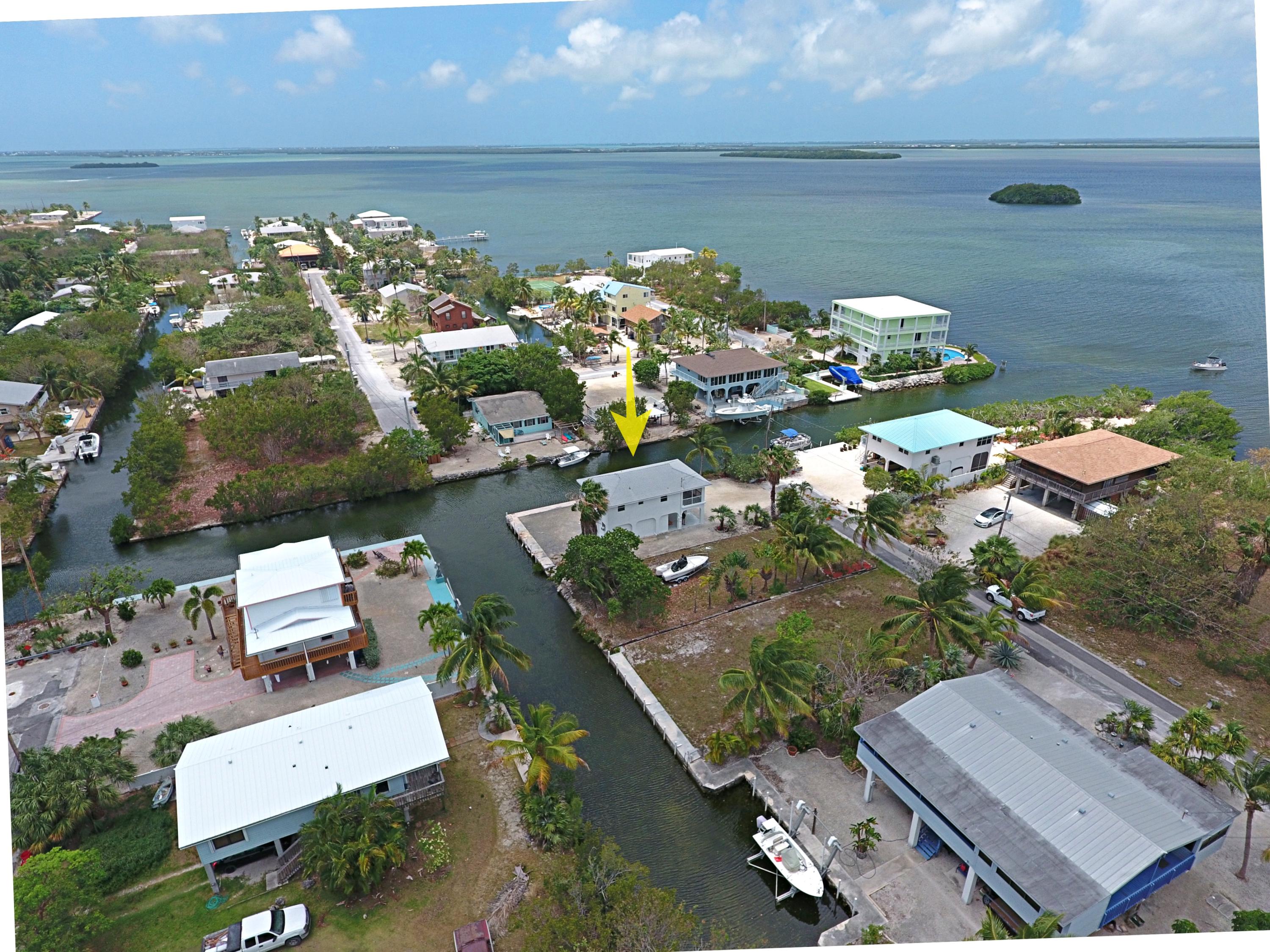 3905 Mary Road Big Pine Key, FL 33043 - Photo 30 of 35 Direct access out