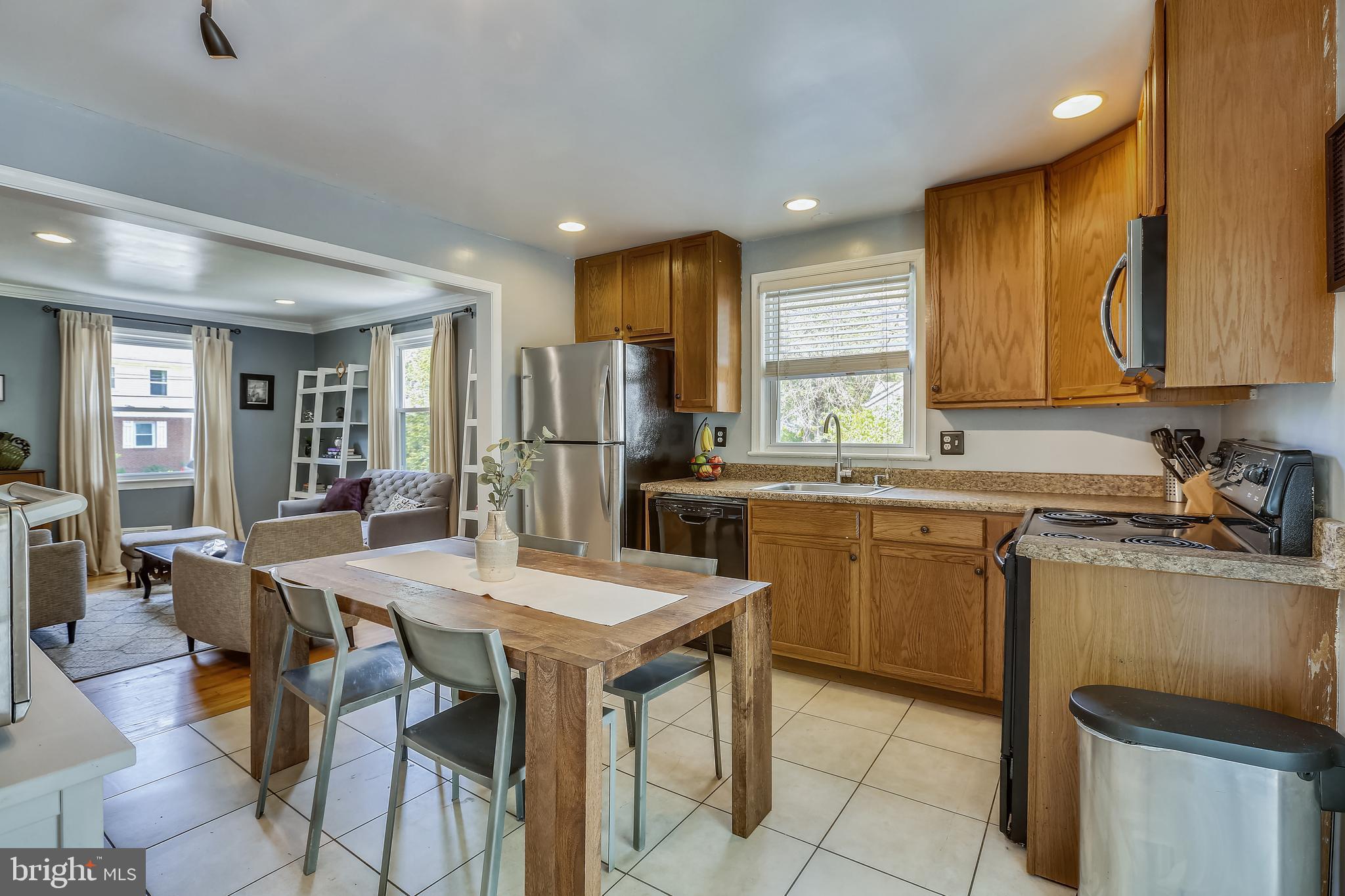2908 Parker Avenue Silver Spring, MD 20902 - Photo 11 of 39 Gallery Image 11