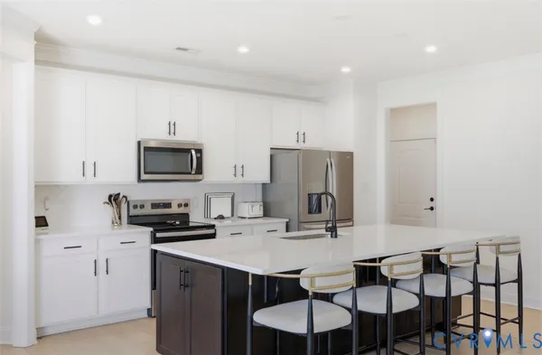 $475,000 | 1731 Galley Place, Chester, VA 23836