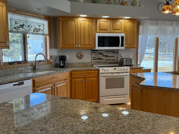 $565,000 | 1960 Long Bridge Road, Detroit Lakes, MN 56501