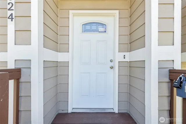 $490,000 | 324 East 48th Street, Tacoma, WA 98404