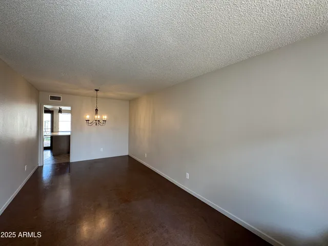 $1,695 | 5222 West Carol Avenue, Glendale, AZ 85302