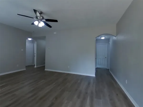 $1,469 | 224 Kellyn Court, Conroe, TX 77306