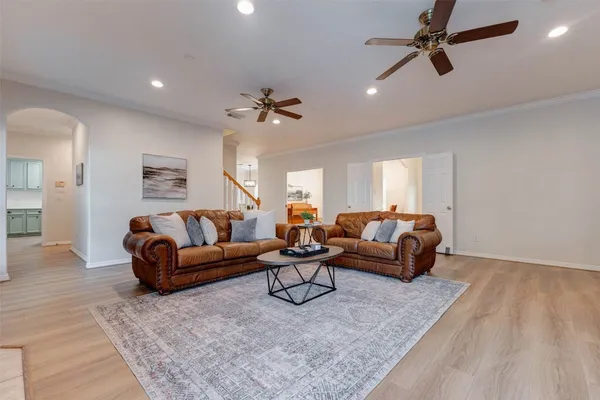 $875,000 | 6570 Manorwood Drive, Katy, TX 77493