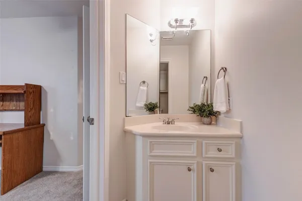 $875,000 | 6570 Manorwood Drive, Katy, TX 77493