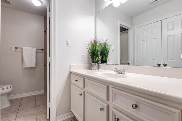 $875,000 | 6570 Manorwood Drive, Katy, TX 77493