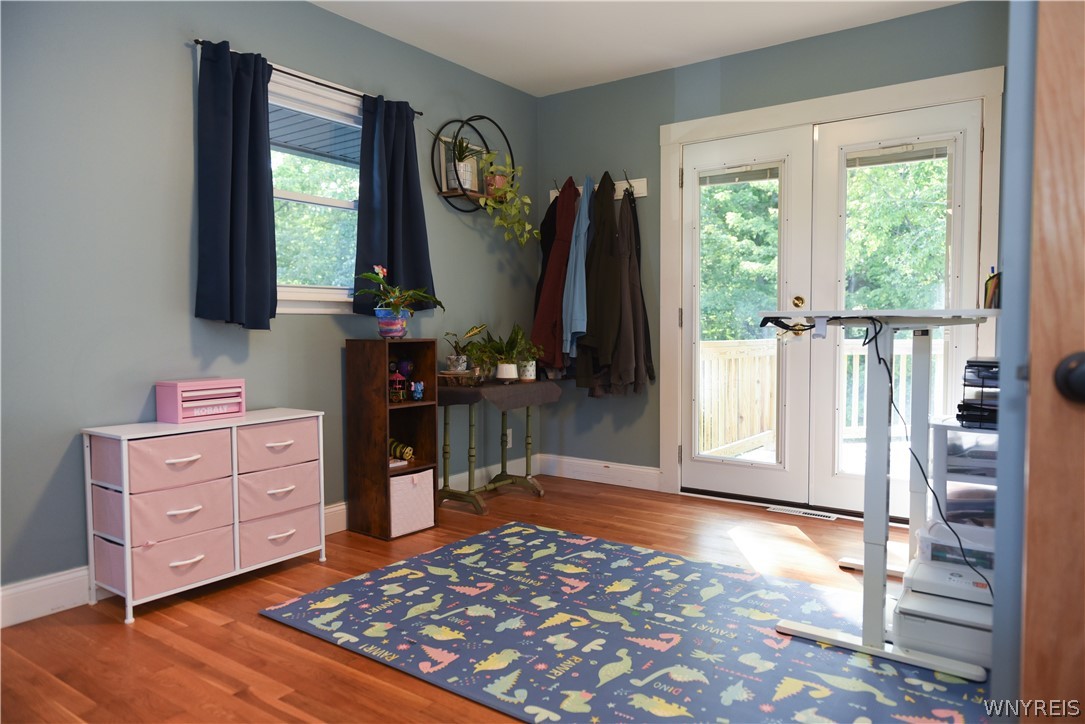 4750 Cottage Road Royalton, NY 14067 - Photo 14 of 20 Master bedroom