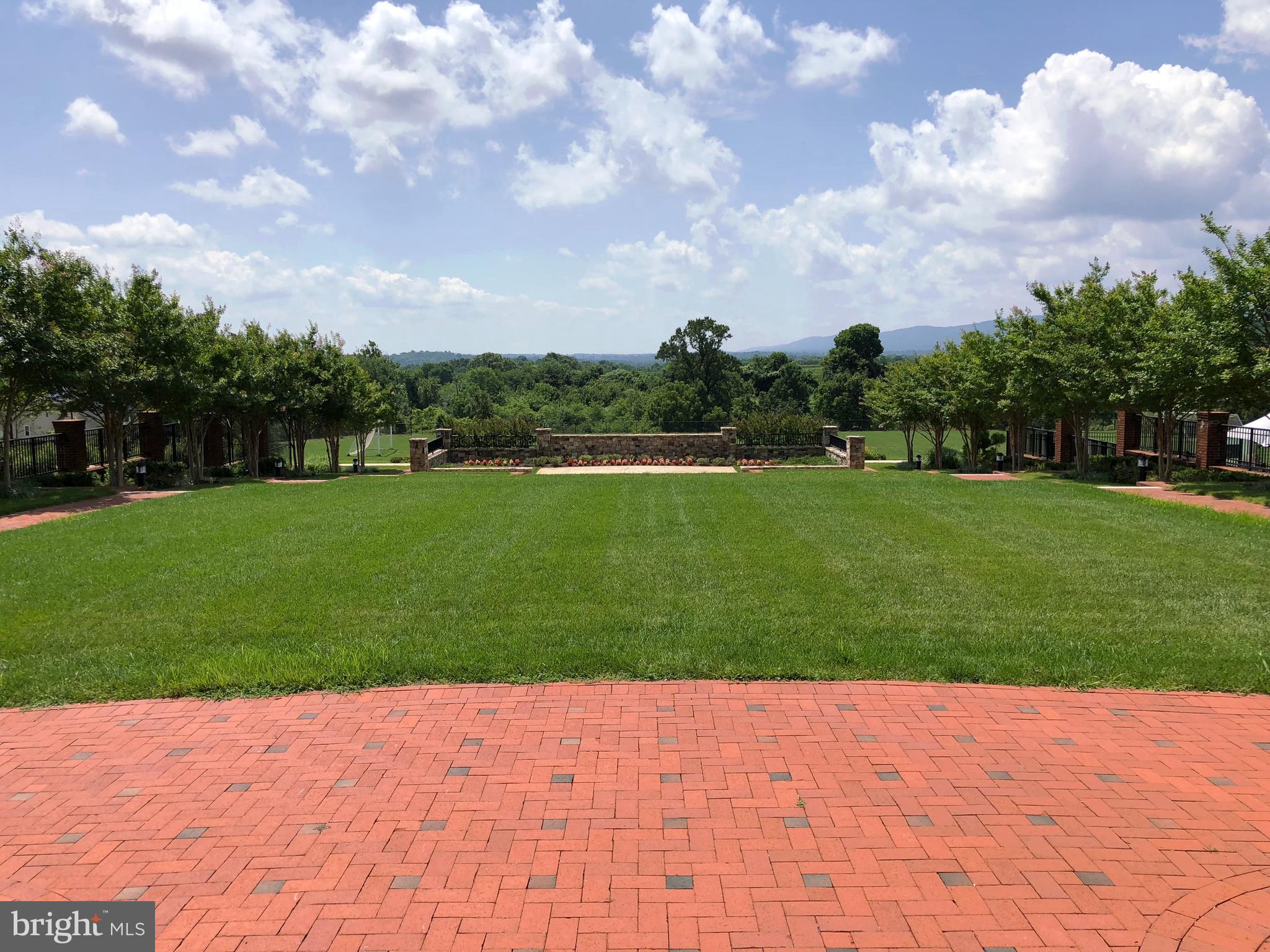 1414 Musgrove Alley Brunswick, MD 21716 - Photo 52 of 64 a view of an outdoor space and a yard