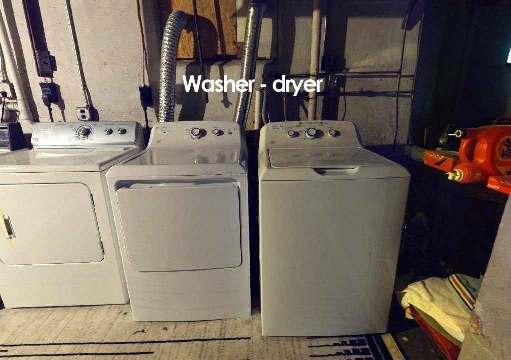 17 Gorham Road, Unit 2 Medford, MA 02155 - Photo 5 of 37 a utility room with dryer and washer