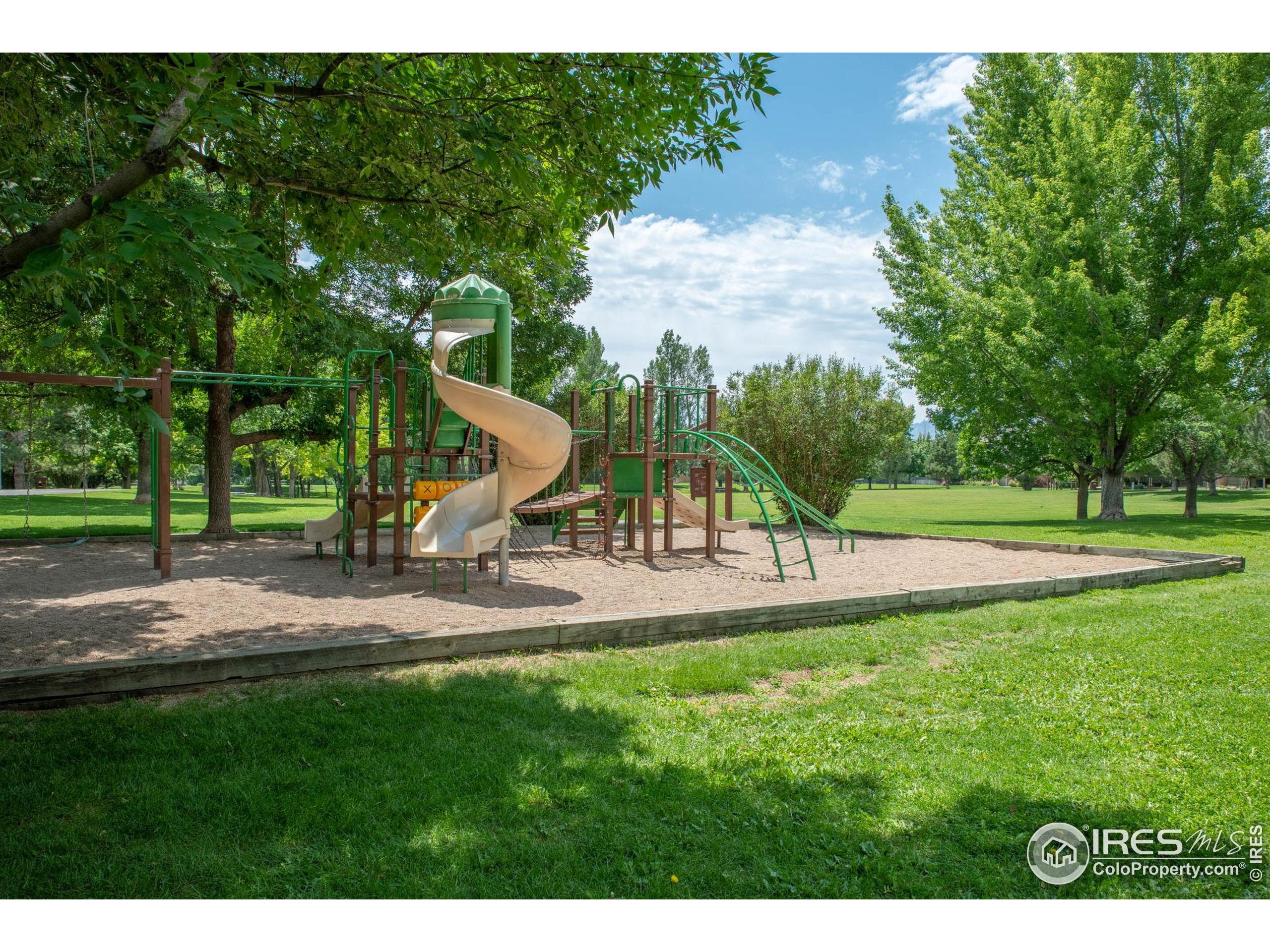 5914 Gunbarrel Avenue, Unit F Boulder, CO 80301 - Photo 25 of 25 a view of a park with large trees