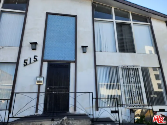 $1,850 | 515 South Manhattan Place, Unit 1, Los Angeles, CA 90020