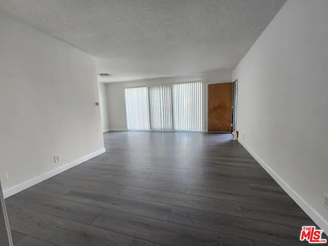 $1,850 | 515 South Manhattan Place, Unit 1, Los Angeles, CA 90020