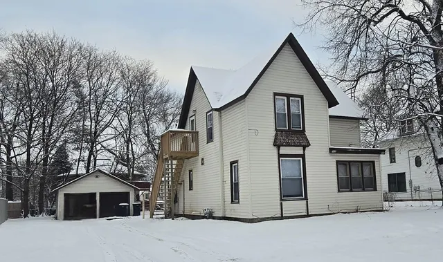 $214,900 | 743 8th Street, Beloit, WI 53511