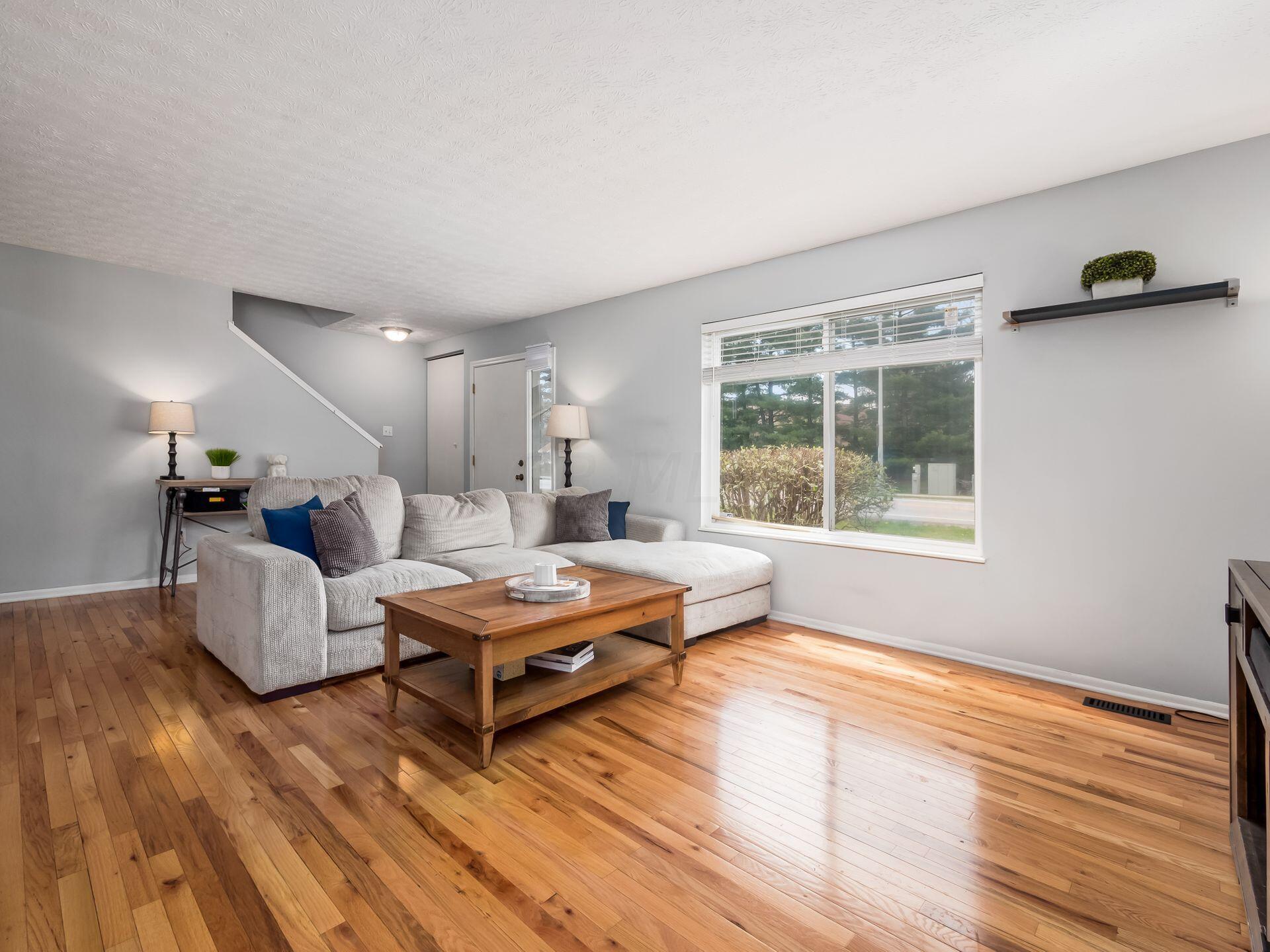 5218 Dierker Road, Unit B Columbus, OH 43220 - Photo 6 of 30 Beautiful Hardwood Floors