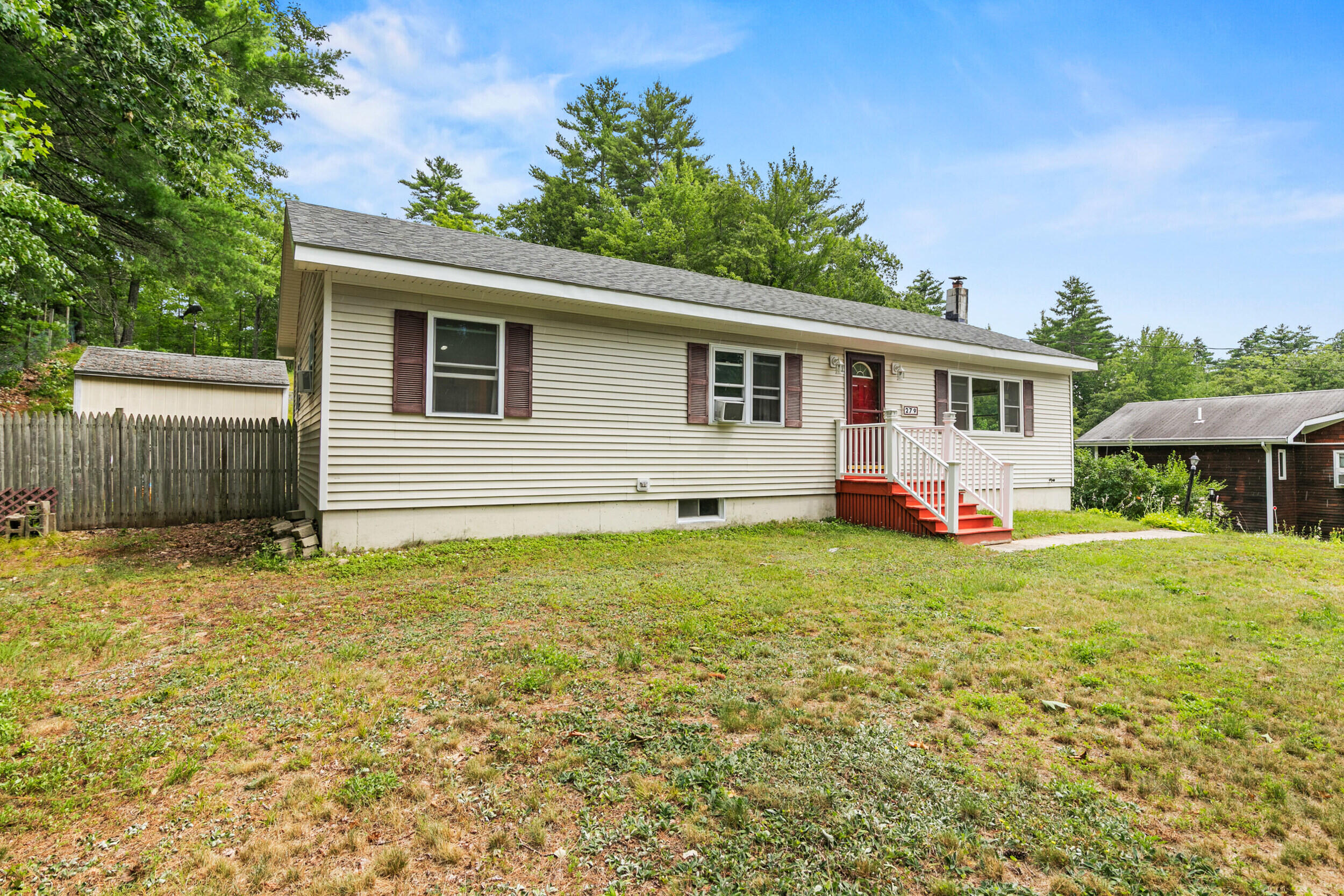279 Manchester Road Standish, ME 04085 - Photo 4 of 37 Front