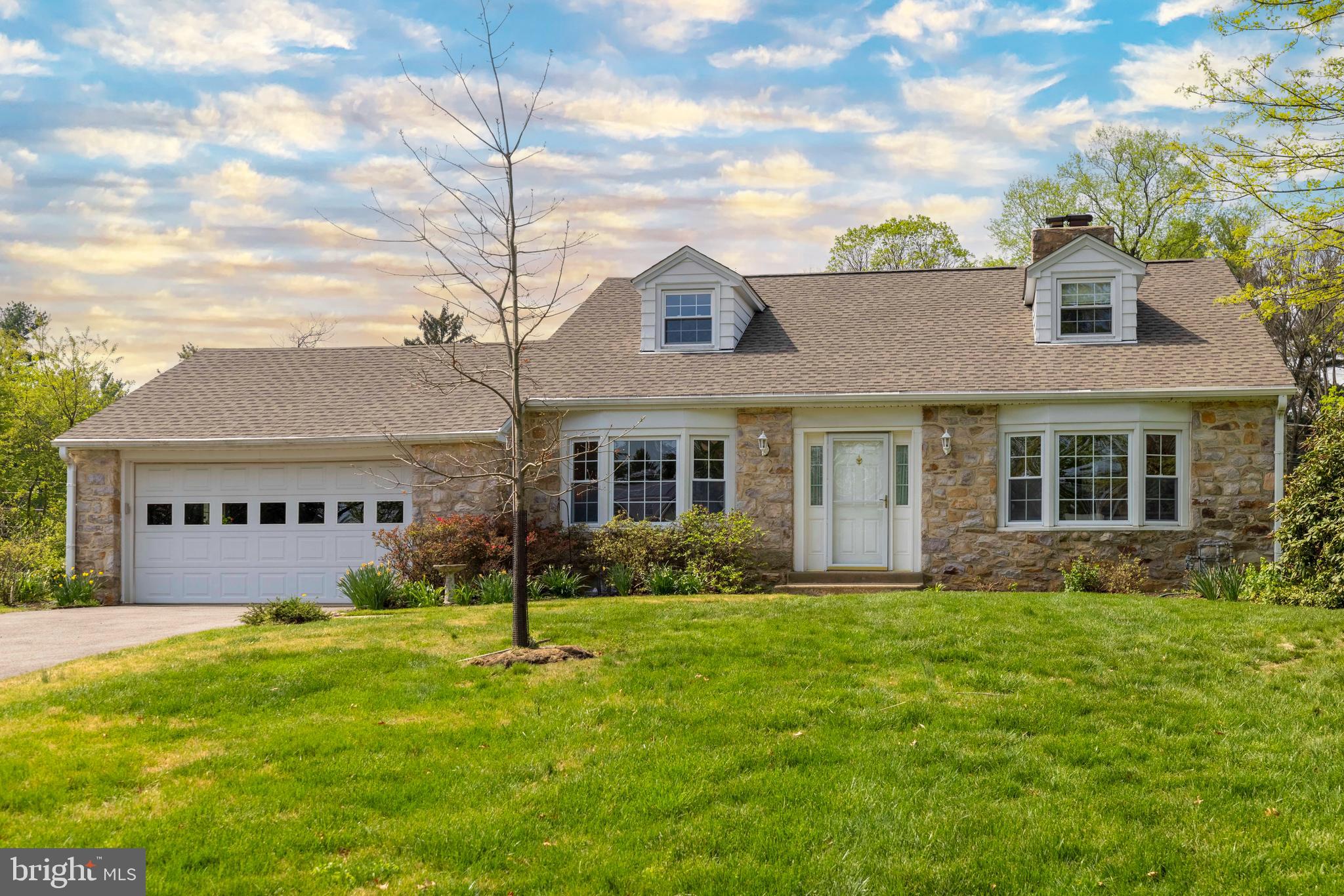 1036 Kipling Road Jenkintown, PA 19046 - Photo 2 of 35