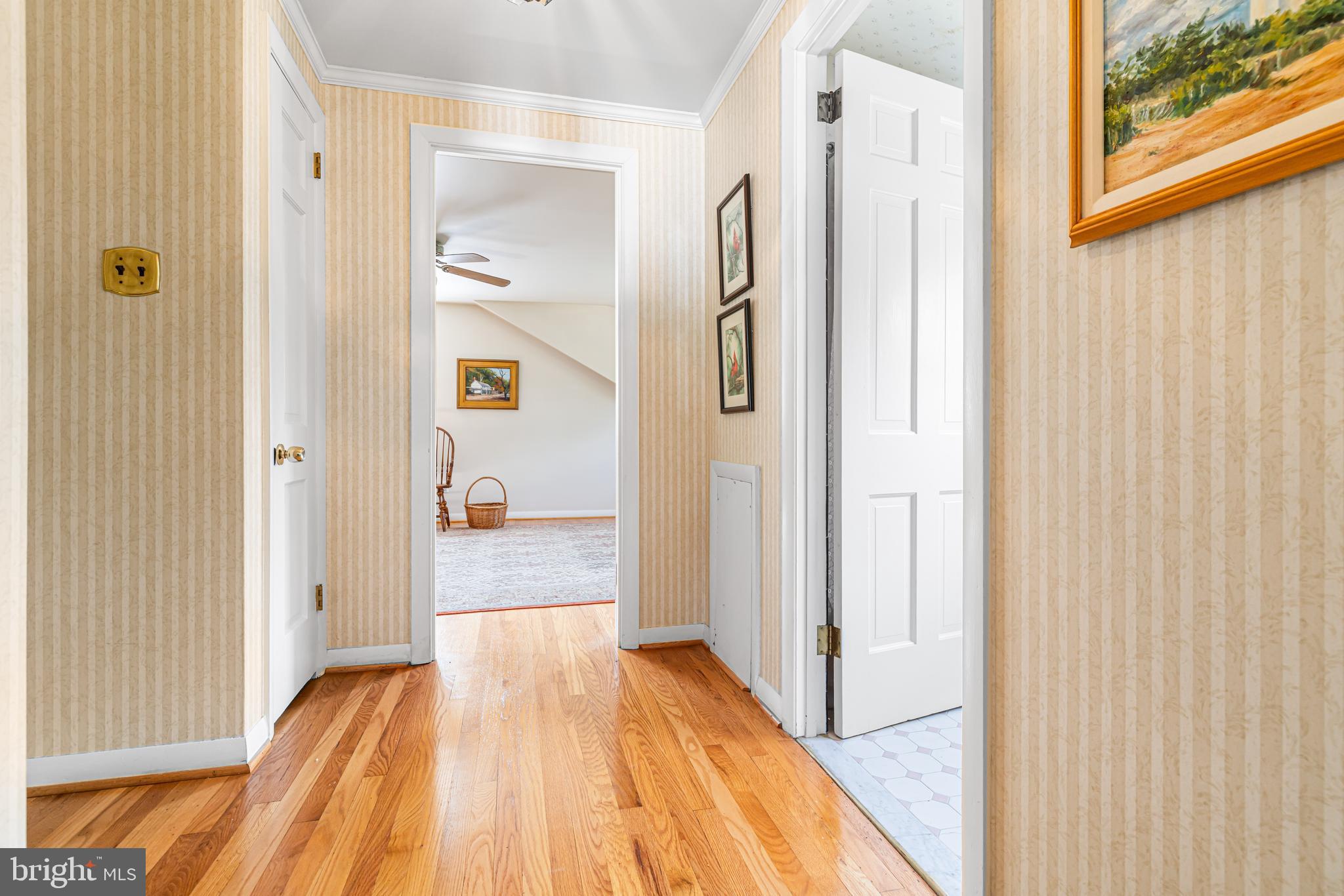 1036 Kipling Road Jenkintown, PA 19046 - Photo 27 of 35 Second Floor Hallway