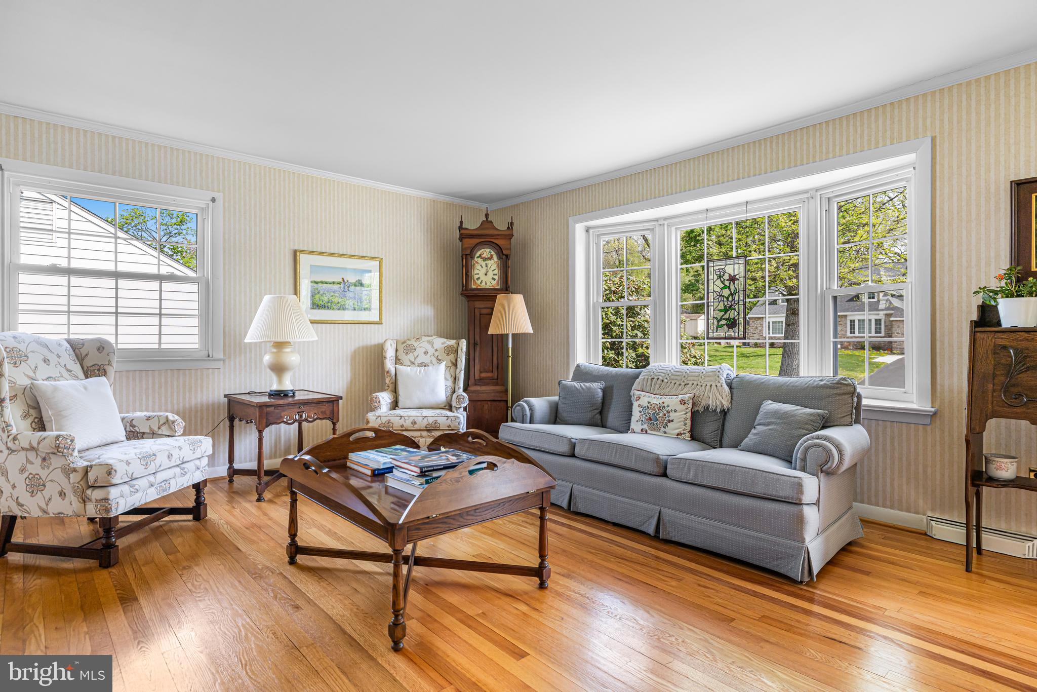 1036 Kipling Road Jenkintown, PA 19046 - Photo 5 of 35 Living Room