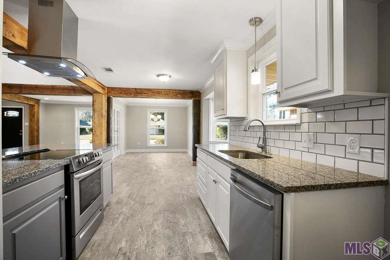 1430 Rue Crozat Baton Rouge, LA 70810 - Photo 2 of 25