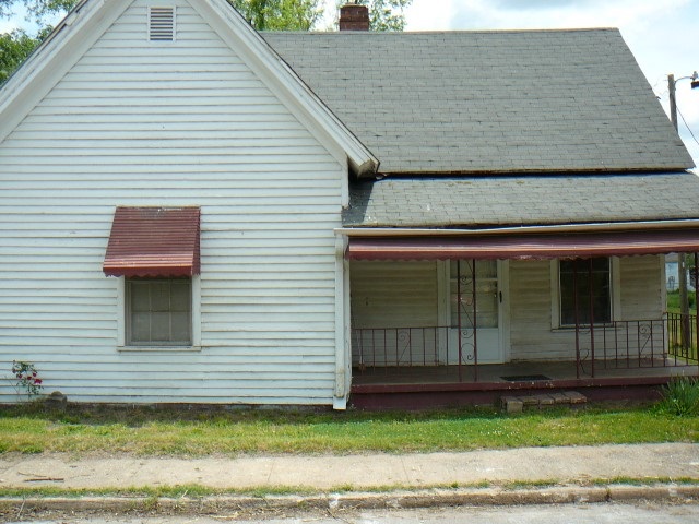 324 F Street Anderson, SC 29625 - Photo 3 of 9 Gallery Image 3