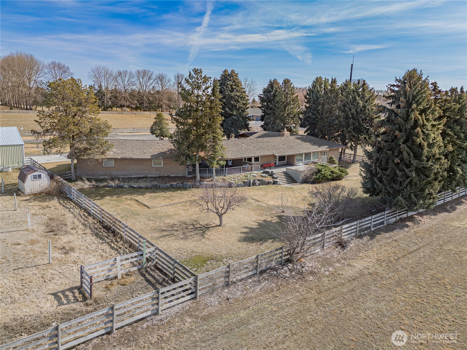 2400 Hamilton Road Northeast Moses Lake, WA 98837 - Photo 11 of 40 Gallery Image 11