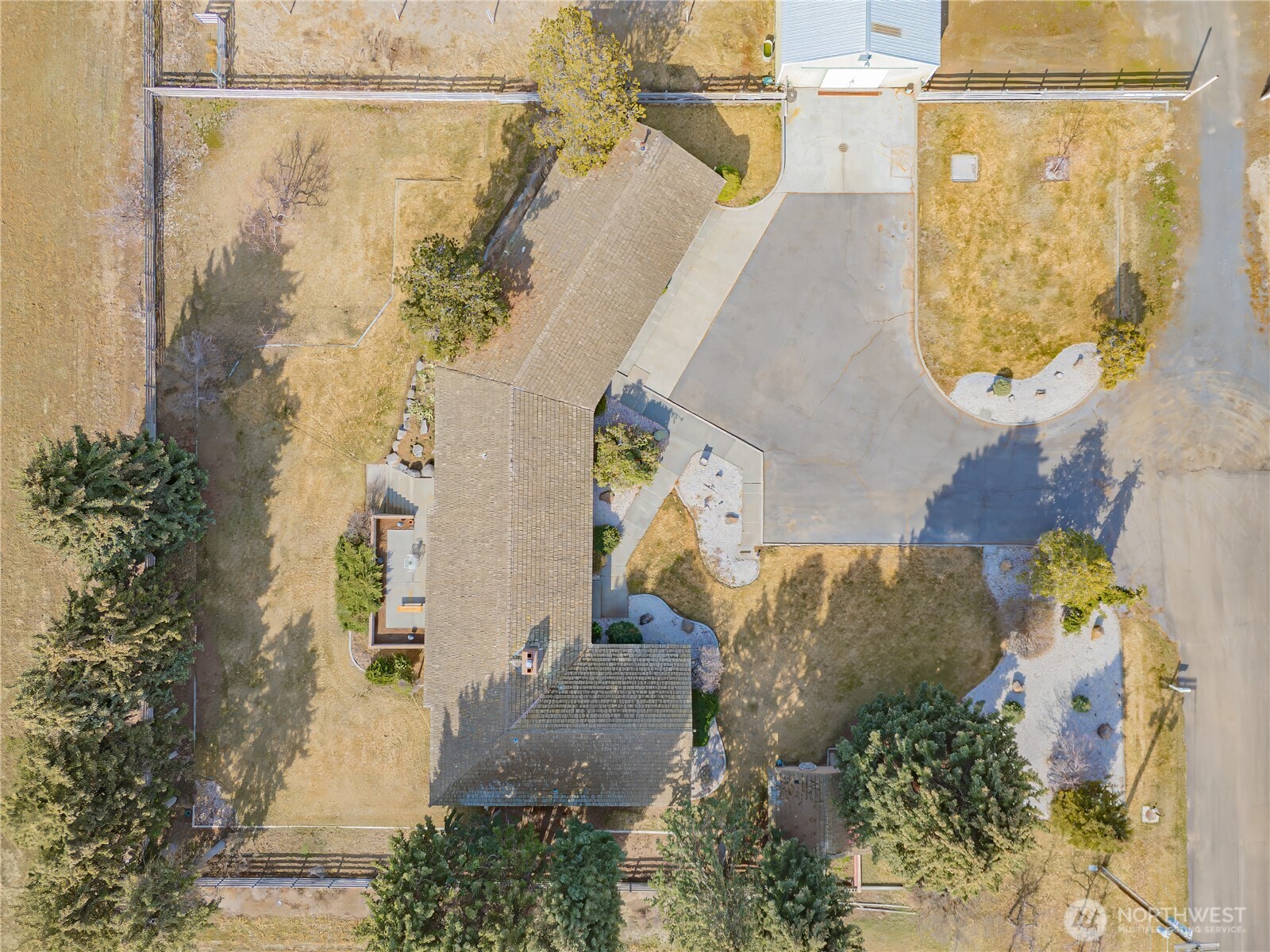 2400 Hamilton Road Northeast Moses Lake, WA 98837 - Photo 18 of 40 Gallery Image 18