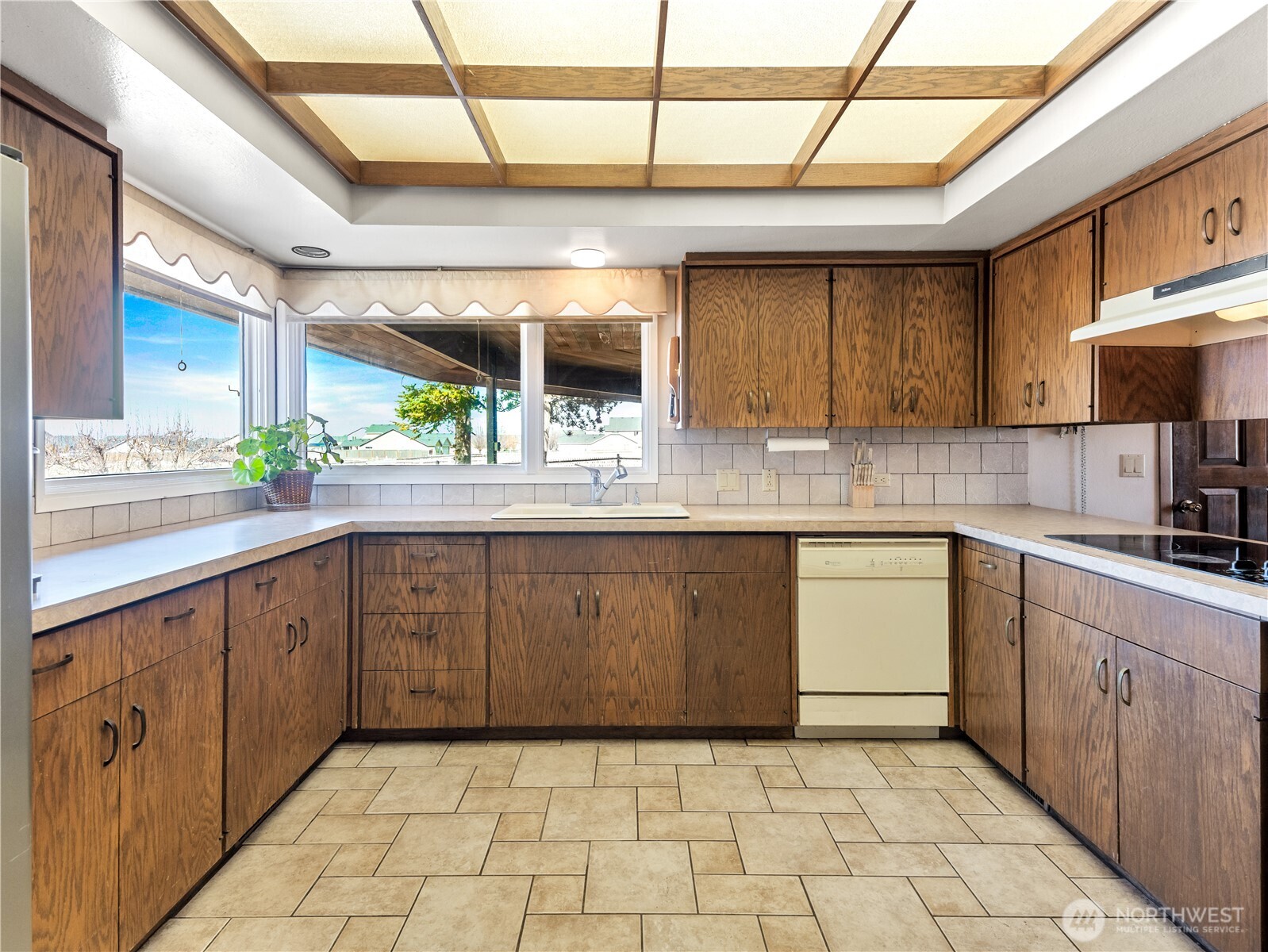 2400 Hamilton Road Northeast Moses Lake, WA 98837 - Photo 24 of 40 Gallery Image 24