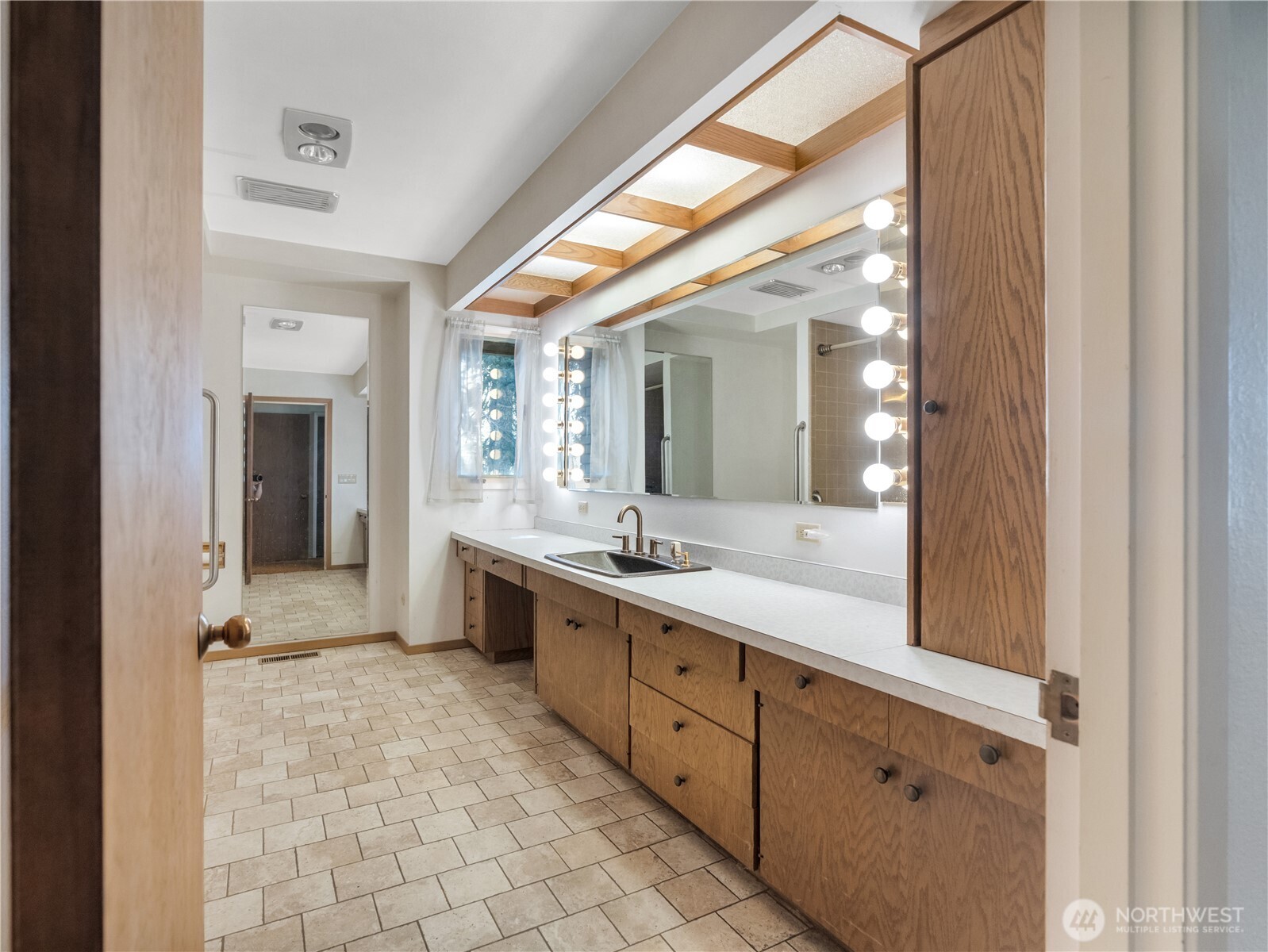 2400 Hamilton Road Northeast Moses Lake, WA 98837 - Photo 31 of 40 Gallery Image 31
