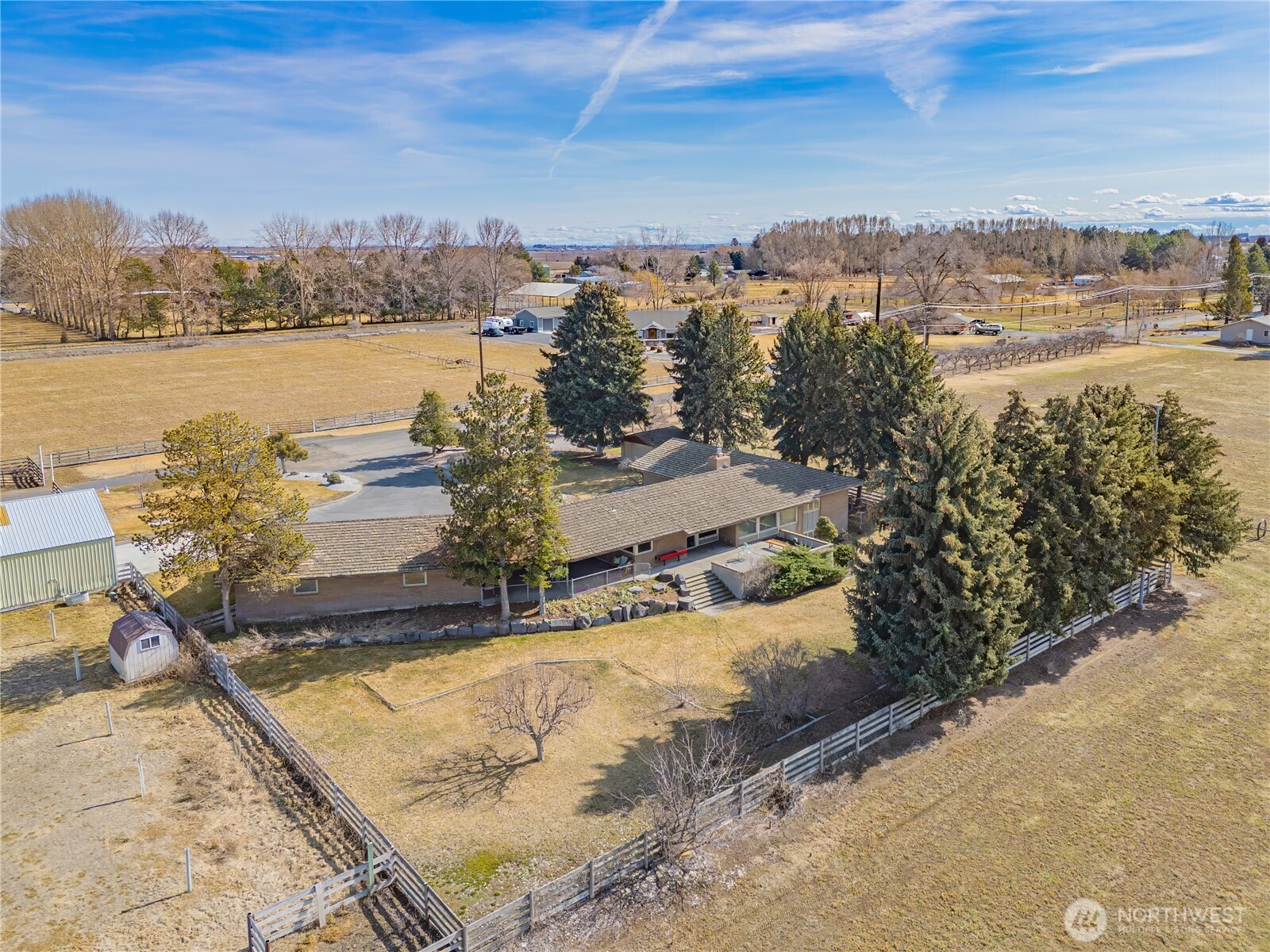 2400 Hamilton Road Northeast Moses Lake, WA 98837 - Photo 9 of 40 Gallery Image 9