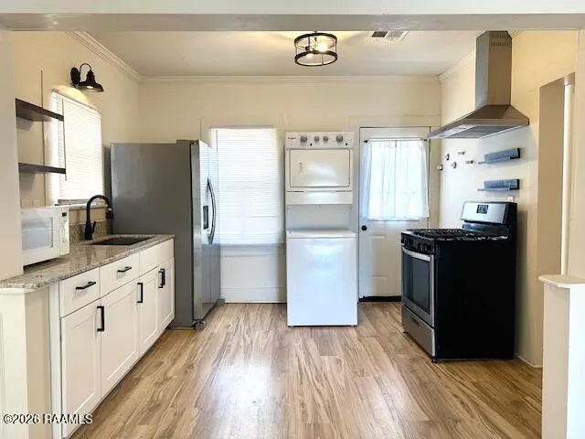 $1,200 | 503 3rd Street, Broussard, LA 70518