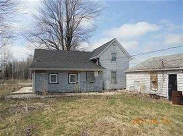 8049 Shephard Road Melvin, MI 48454 - Photo 4 of 7 31053839-3.JPG