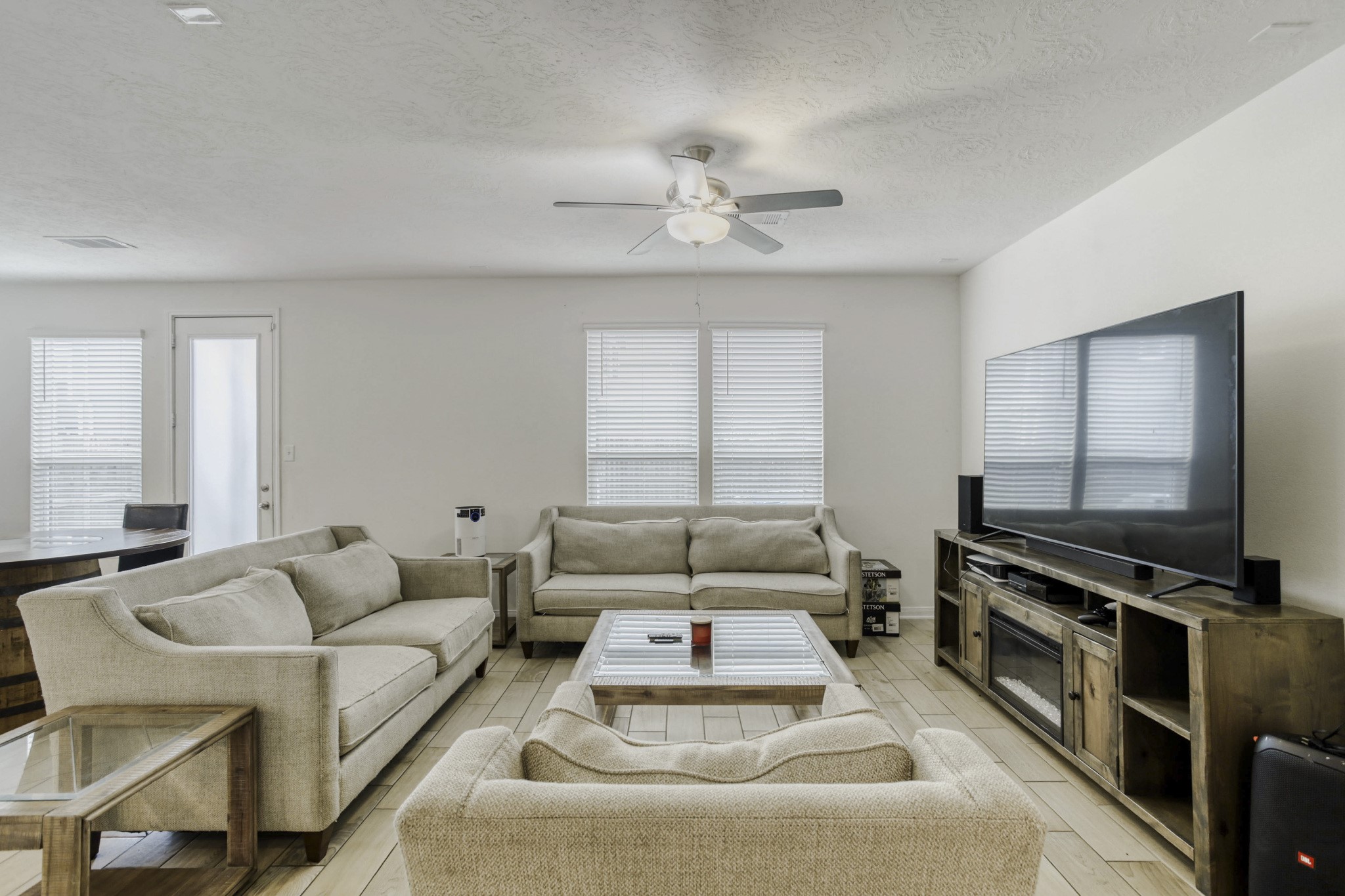 3331 Forest Chitto Dr Spring Spring, TX 77373 - Photo 6 of 29 Living room