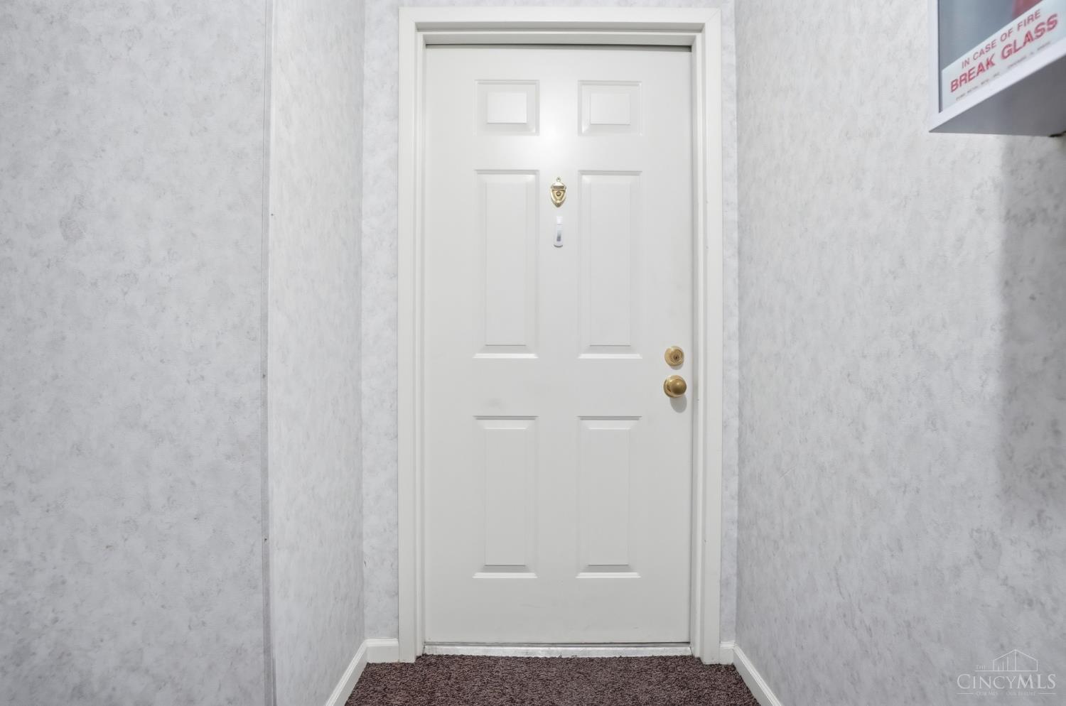 7372 Ridgepoint Drive, Unit 10 Cincinnati, OH 45230 - Photo 6 of 42