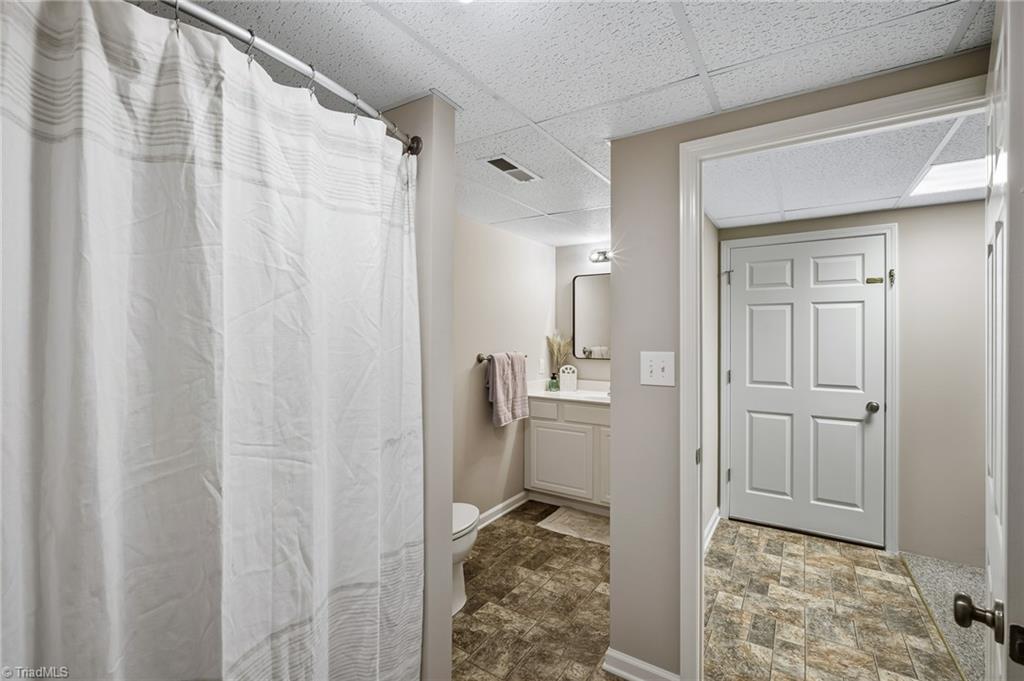 1540 Thomas Road Lexington, NC 27295 - Photo 27 of 42