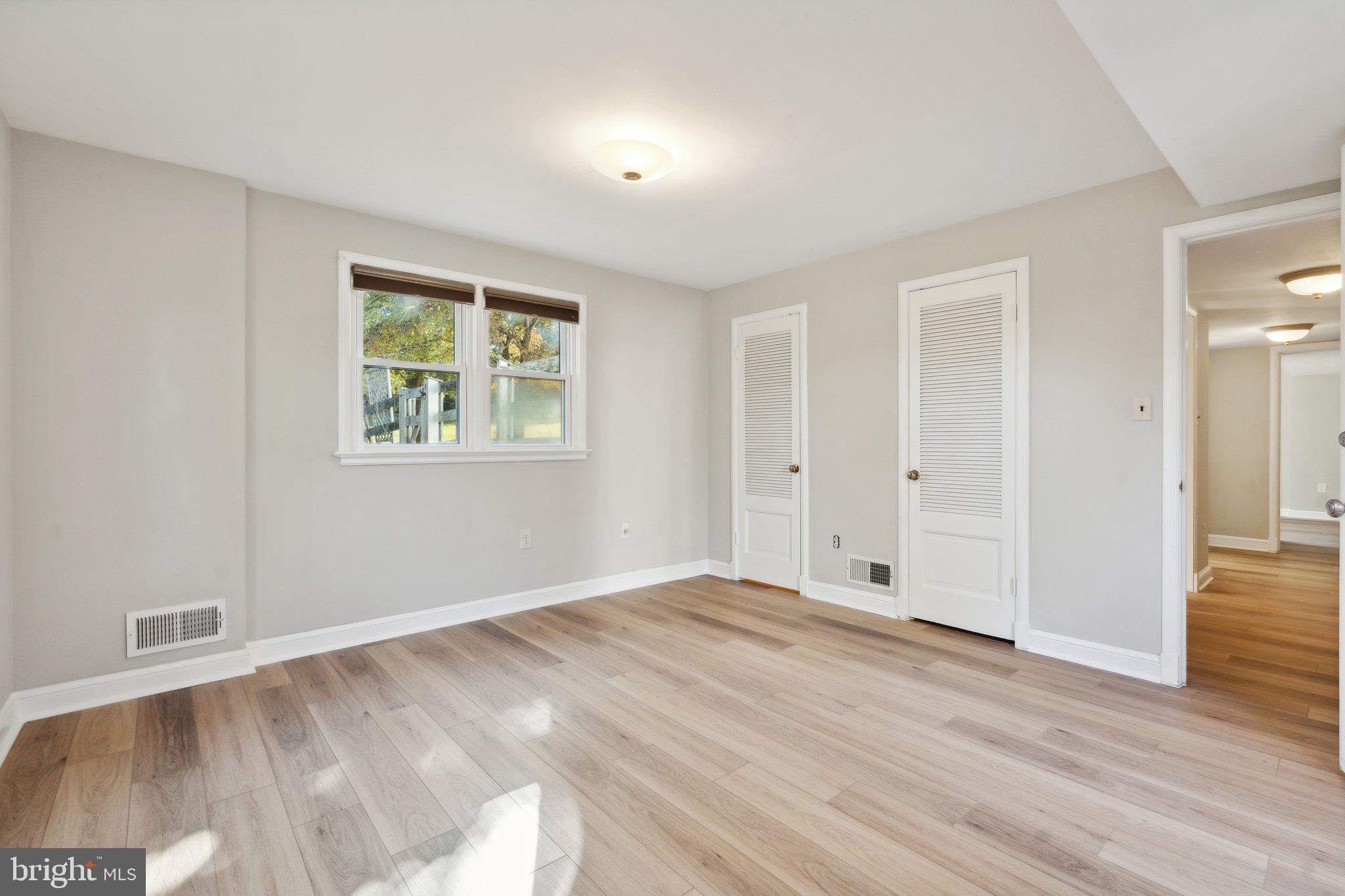12727 River Road Potomac, MD 20854 - Photo 21 of 31 Lower Level Bedroom #4