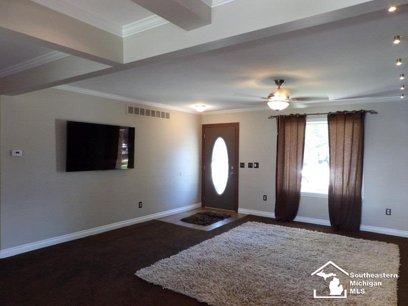 22128 Derby Road Woodhaven, MI 48183 - Photo 11 of 41