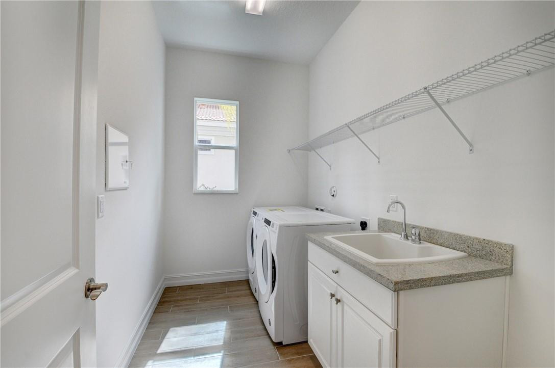 9533 Captiva Circle Boynton Beach, FL 33437 - Photo 15 of 27 Laundry Room