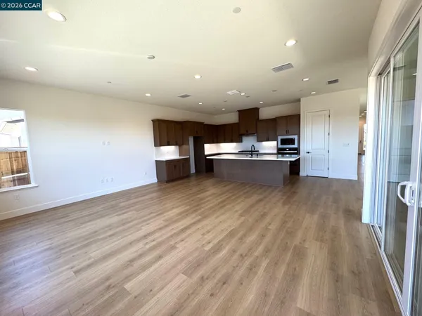 $799,000 | 17585 Bushwick Lane, Lathrop, CA 95330